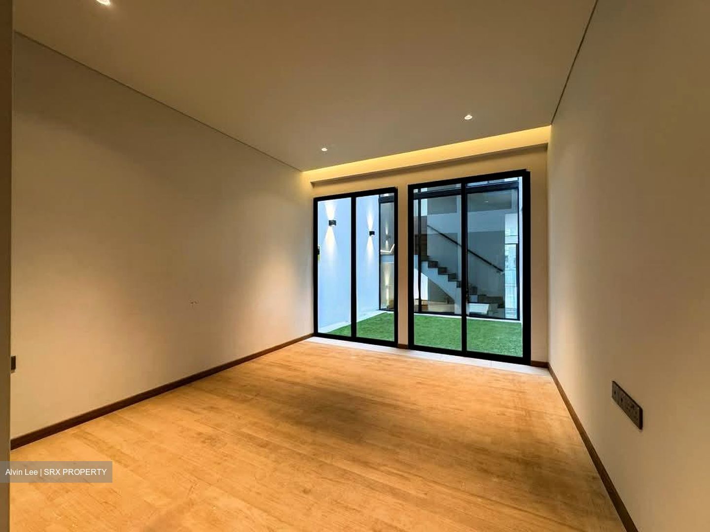 Lorong N Telok Kurau (D15), Terrace #553781291